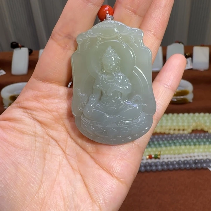 颈饰未镶嵌和田玉