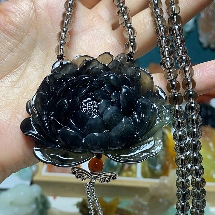 蛇纹石玉合金颈饰