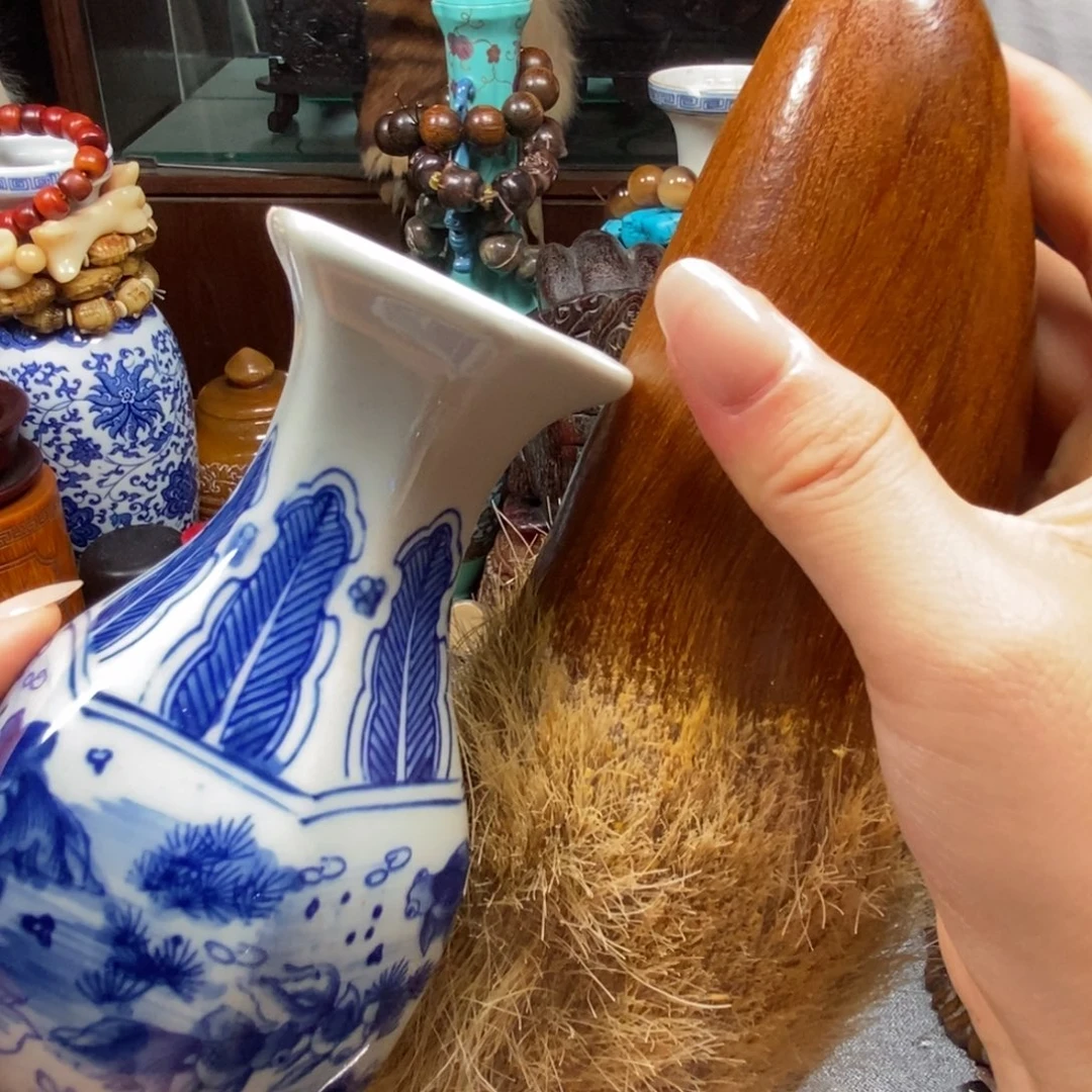 主播节目主持人和主持人的