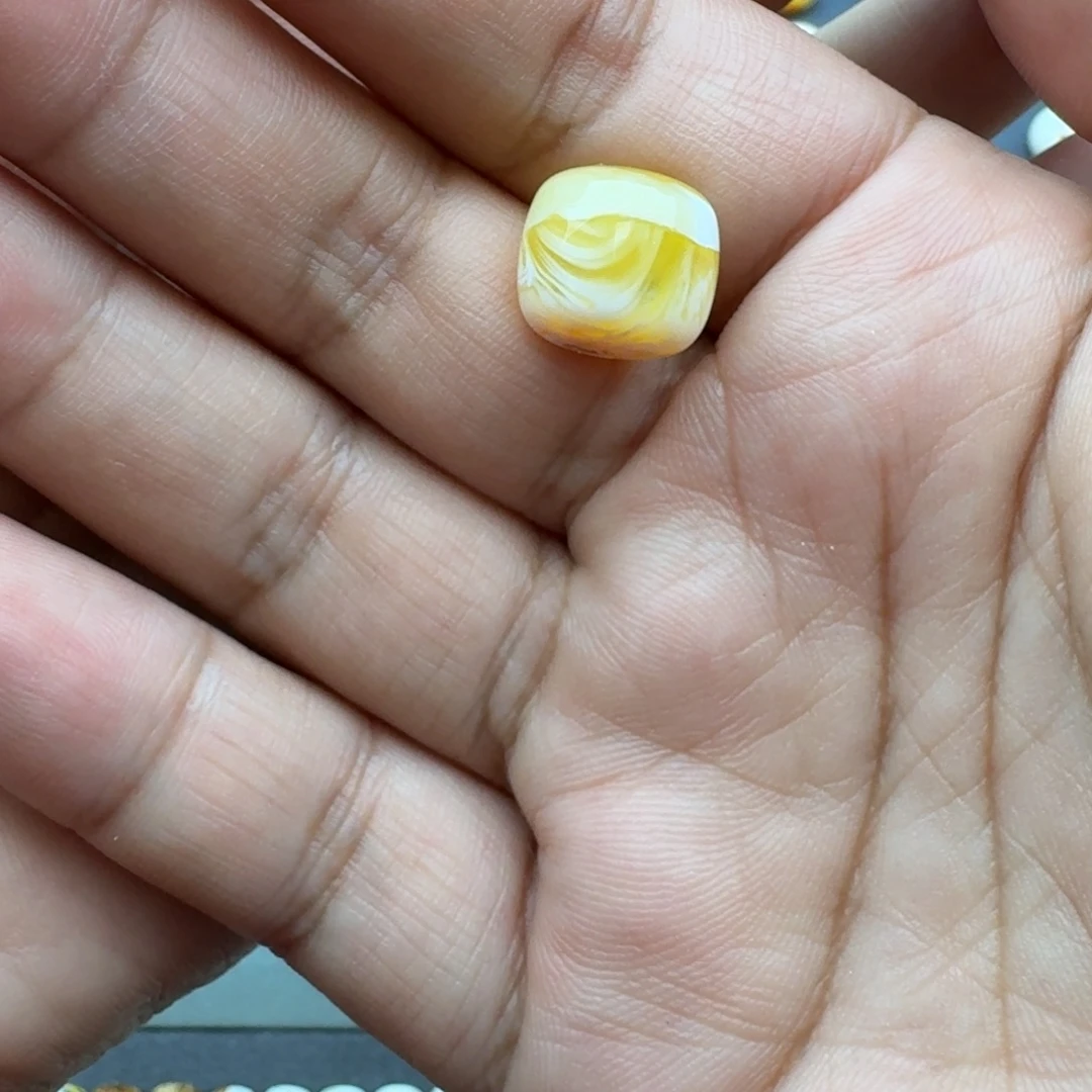 裸石琥珀未镶嵌13老型拉丝