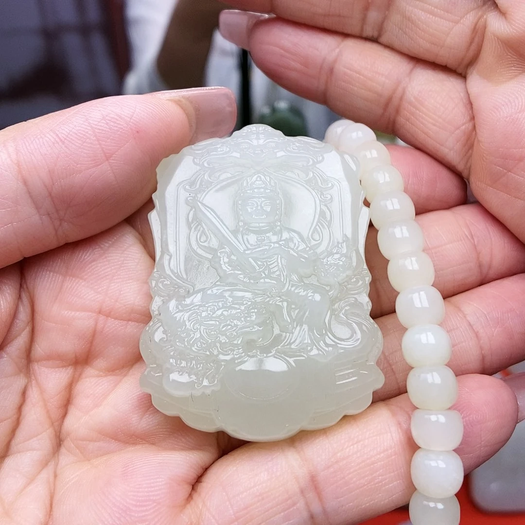 和田玉未镶嵌颈饰小*