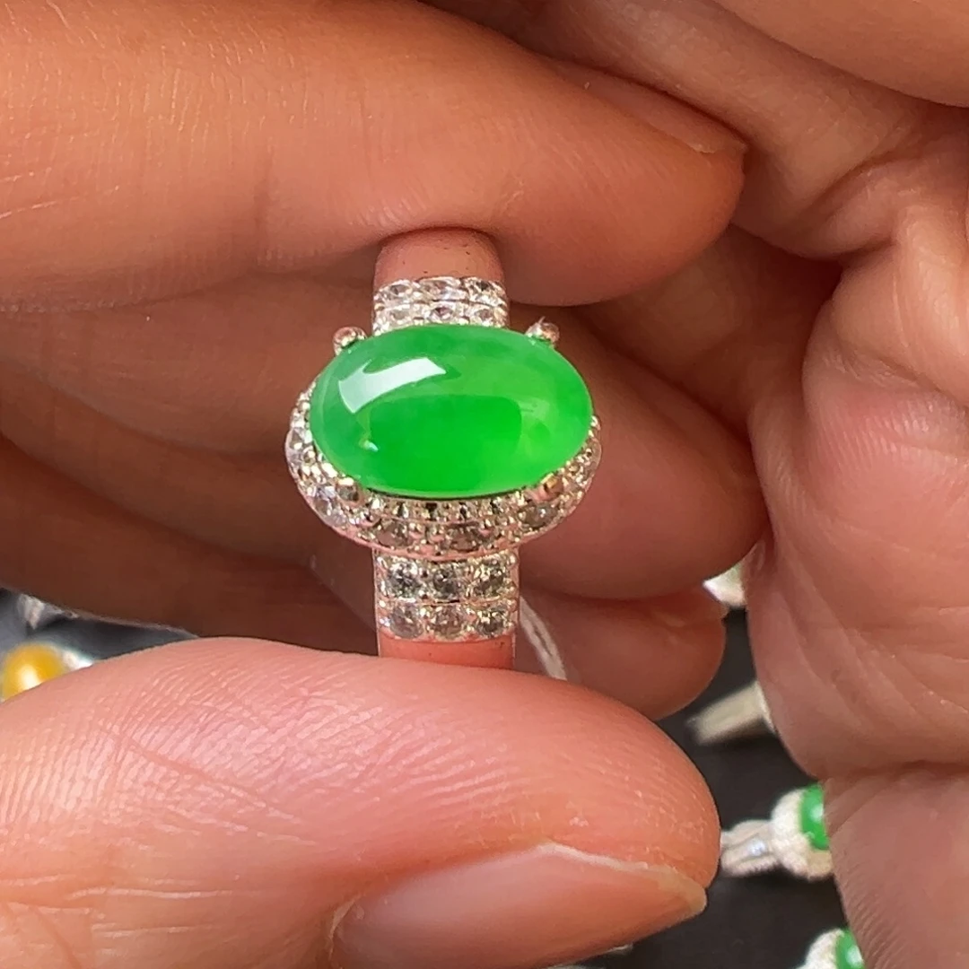 定制翡翠未镶嵌翡翠