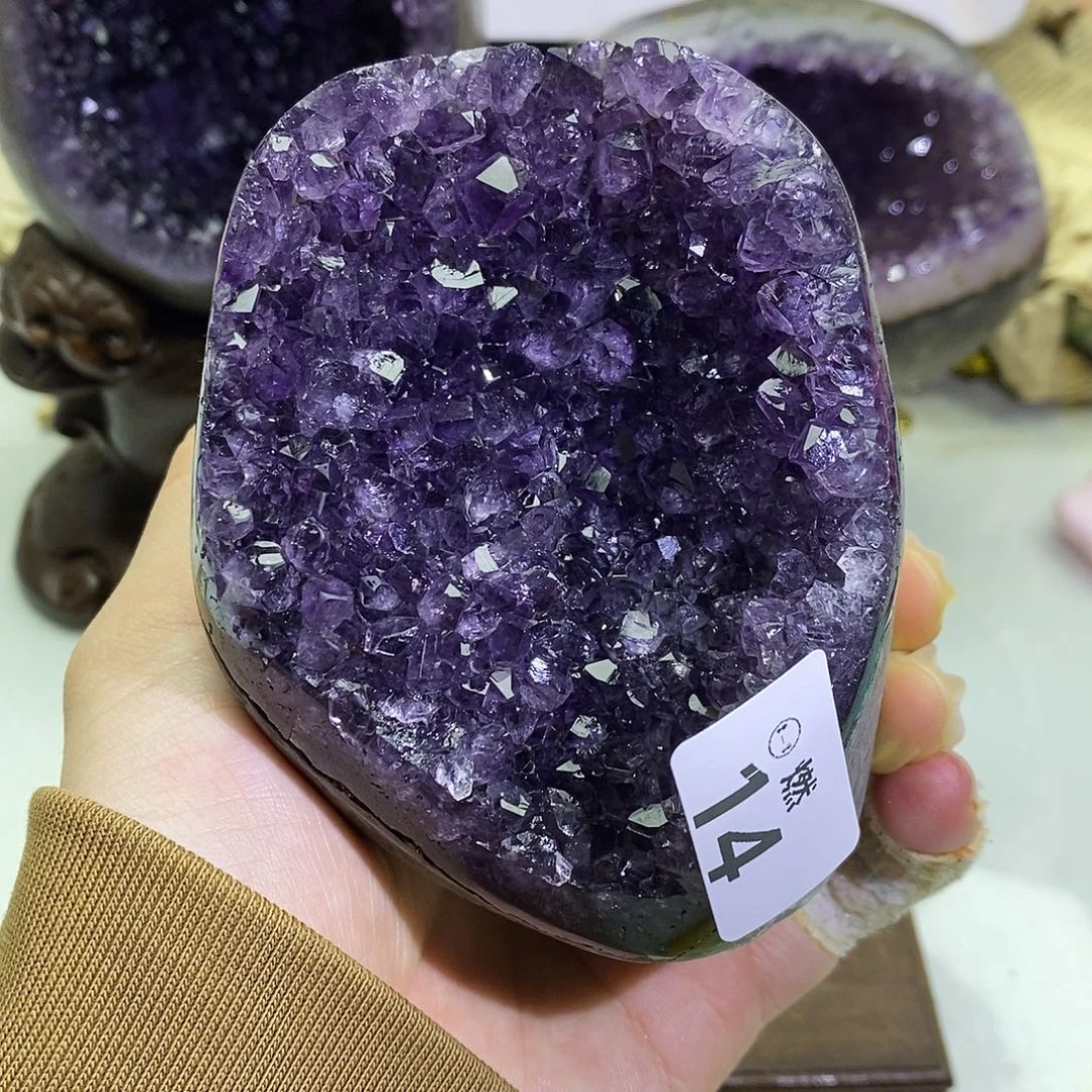 紫晶大型摆件（非配饰）未镶嵌