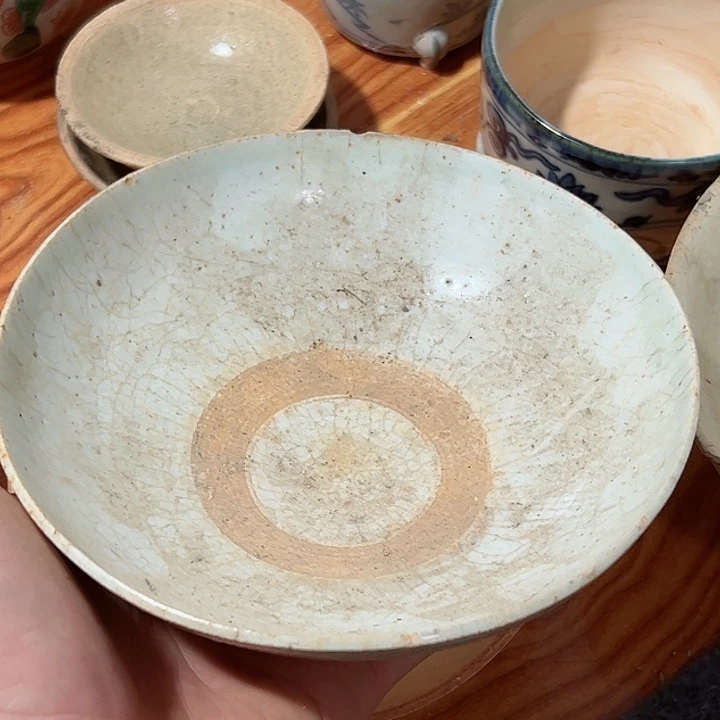 碗高***A青白釉的一个碗
