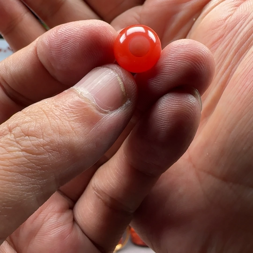 知***否未镶嵌珠子南红玛瑙