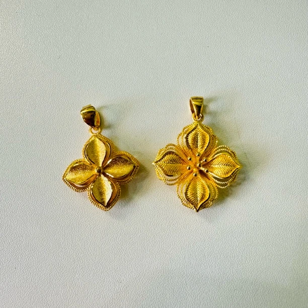 足金999 四叶花/五瓣花/六瓣花 磨砂花花吊坠