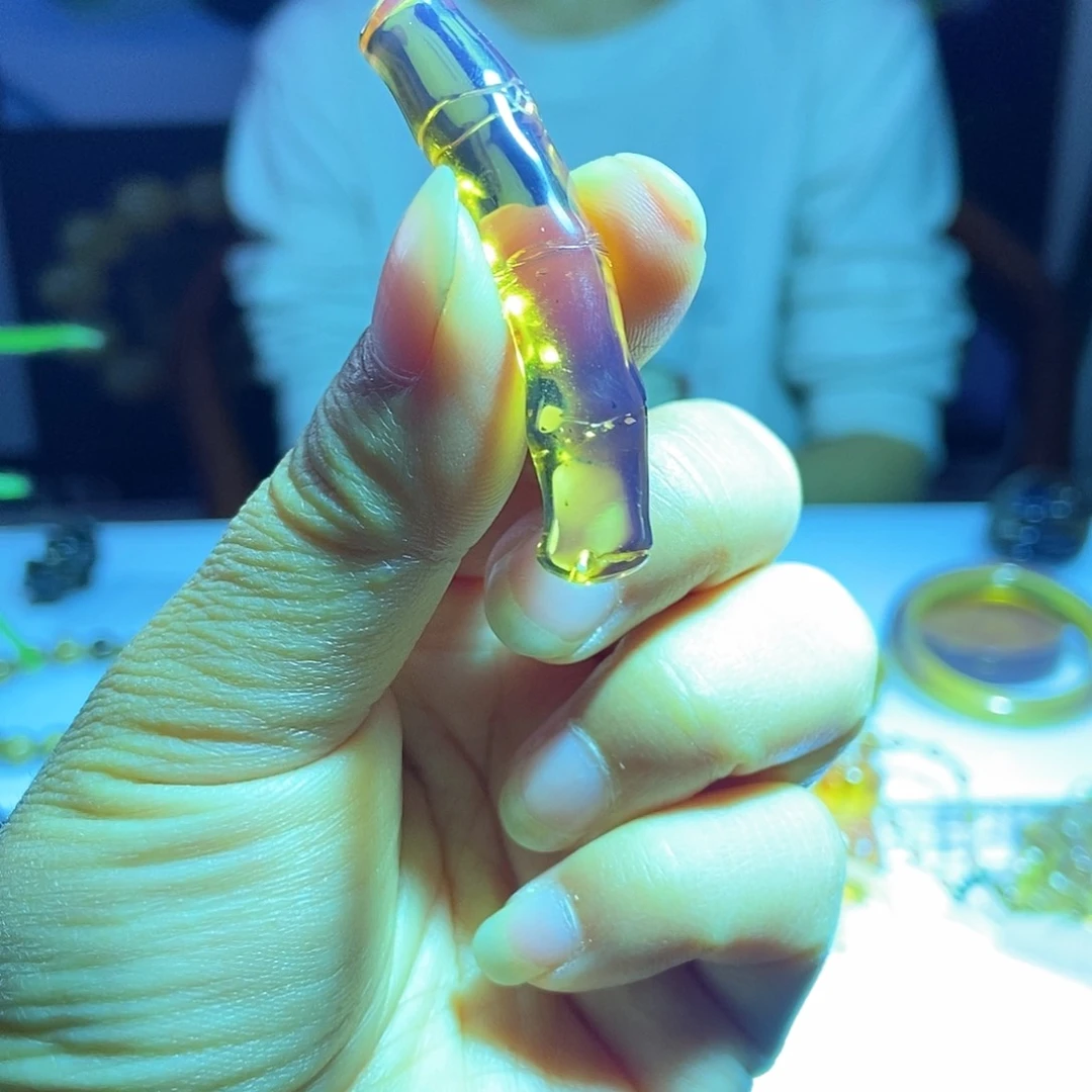 琥珀颈饰未镶嵌緬甸天然琥珀吊墜