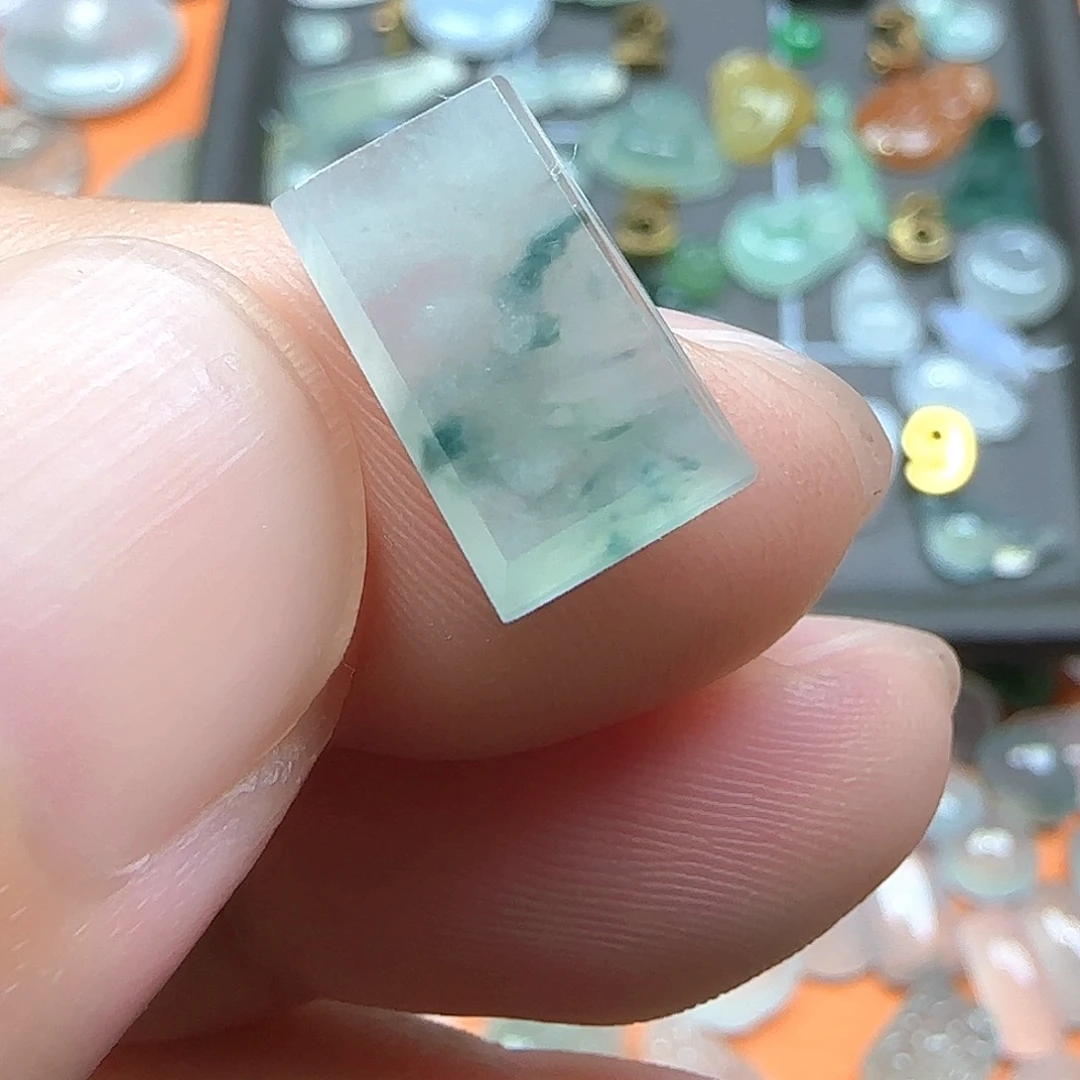 定制翡翠未镶嵌翡翠