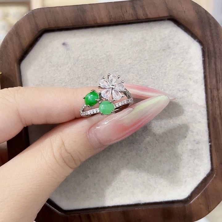 翡翠未镶嵌颈饰天然翡翠Ａ货