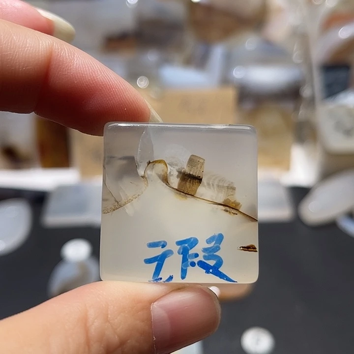 未镶嵌颈饰玛瑙/玉髓