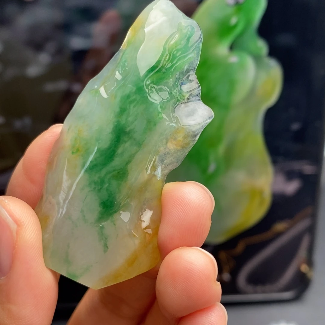 定制翡翠未镶嵌  非常出彩的黄加绿