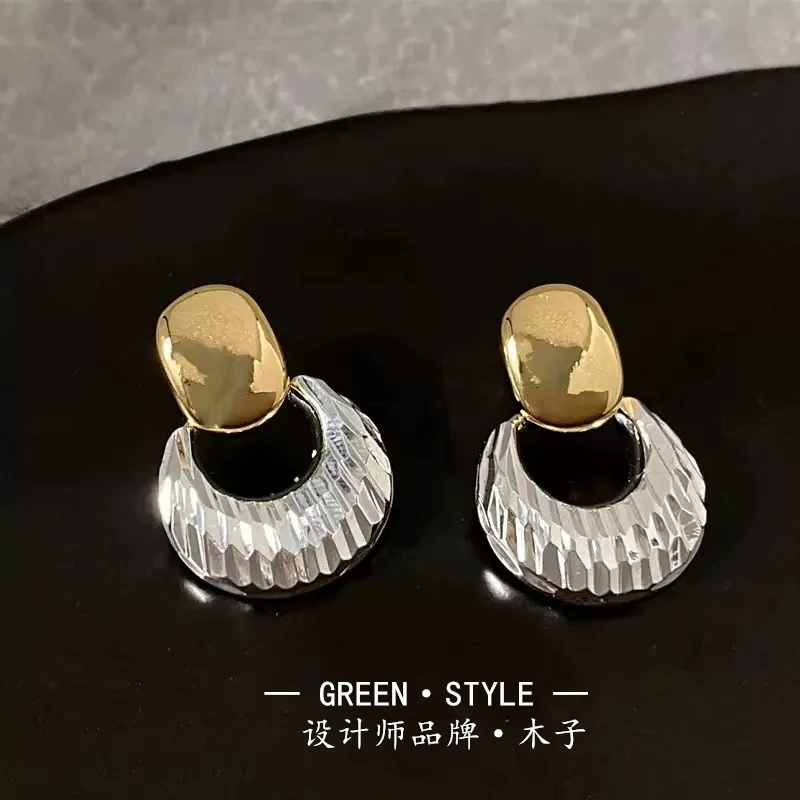 铜合金耳饰 【撞色苹果包耳钉】气质复古个性轻奢高级简约时尚-A48