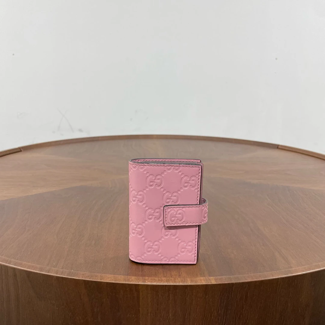 95新 GUCCI/古驰 Gucci粉色压纹卡包 US57267