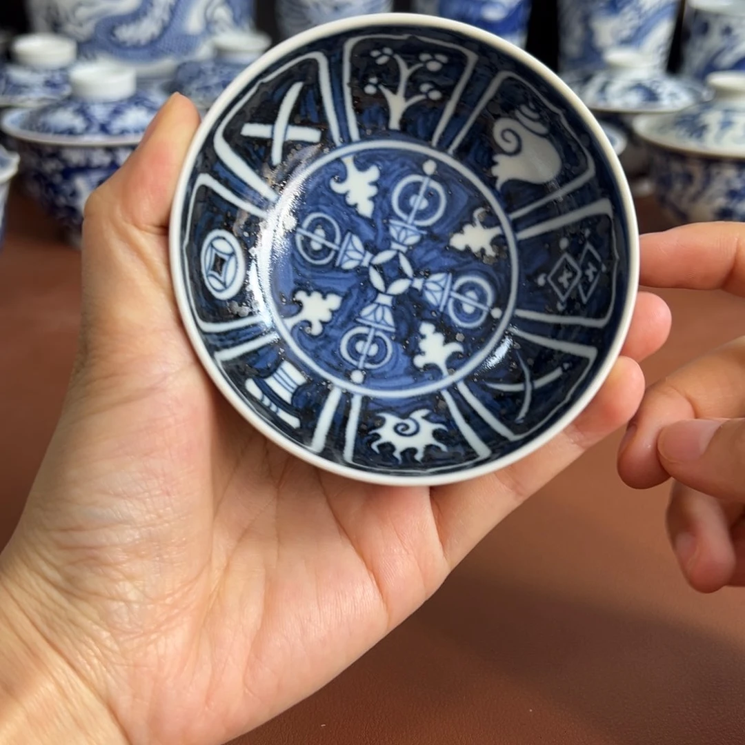 景德镇纯手工手绘八宝普洱杯