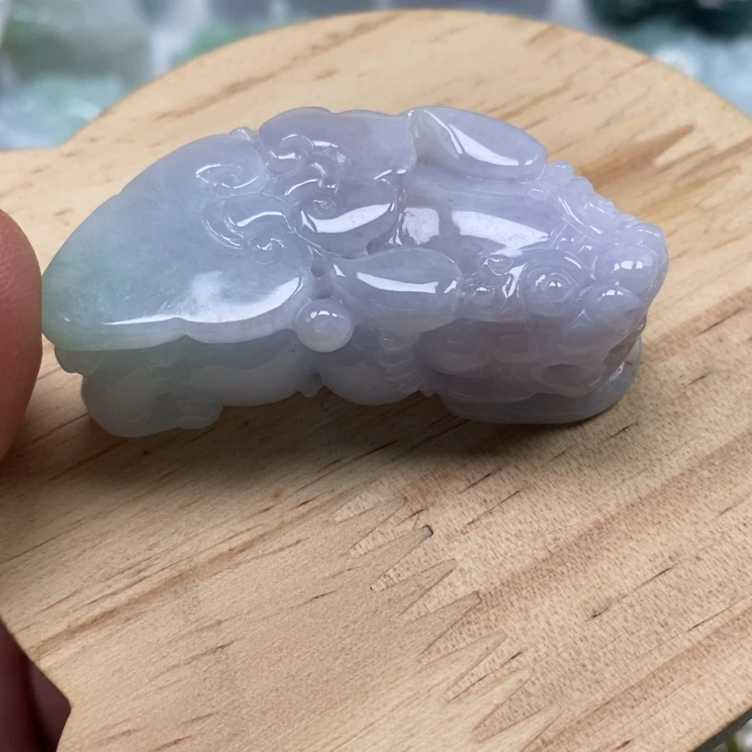 翡翠未镶嵌颈饰多人如意貔貅吊坠