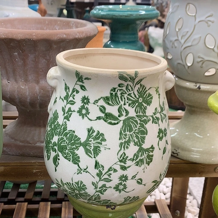 红陶高17宽15口12微瑕