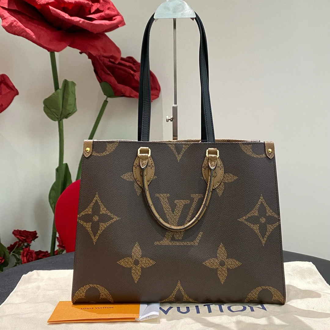 95新 LouisVuitton/路易威登 老花on the go中号/芯片