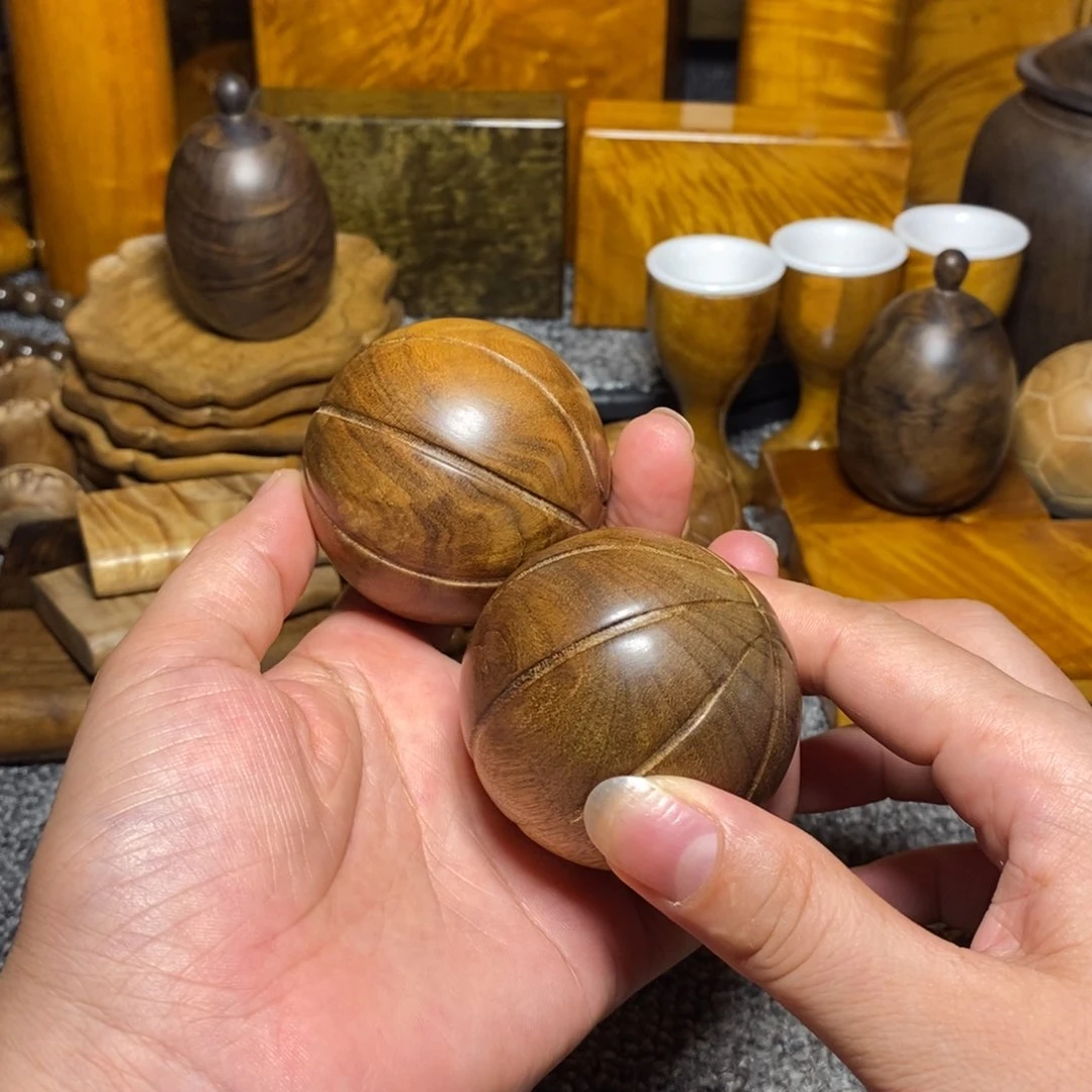 金丝楠向***↗篮球小叶桢楠