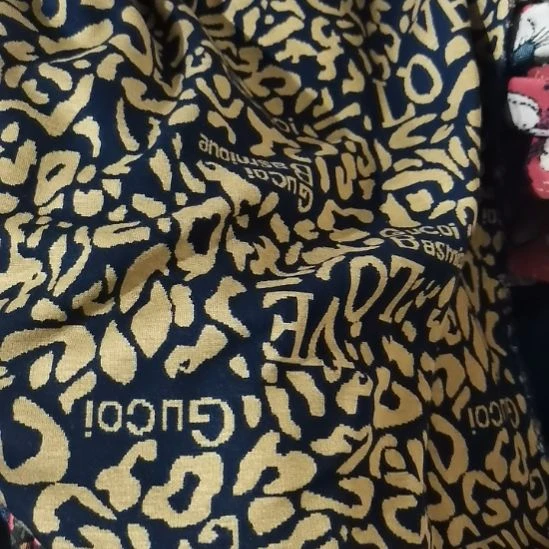 混纺黑底黄豹纹10米