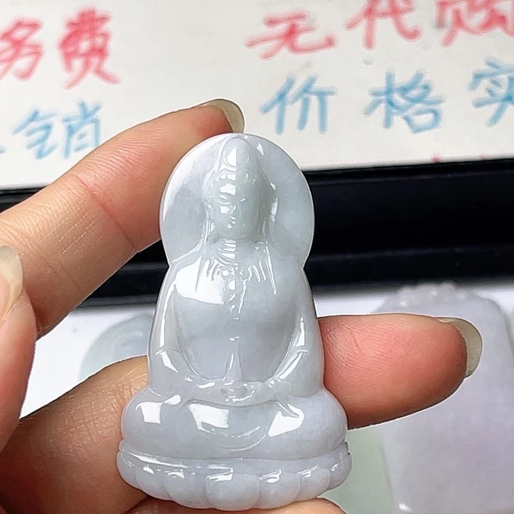 翡翠未镶嵌颈饰净瓶观音