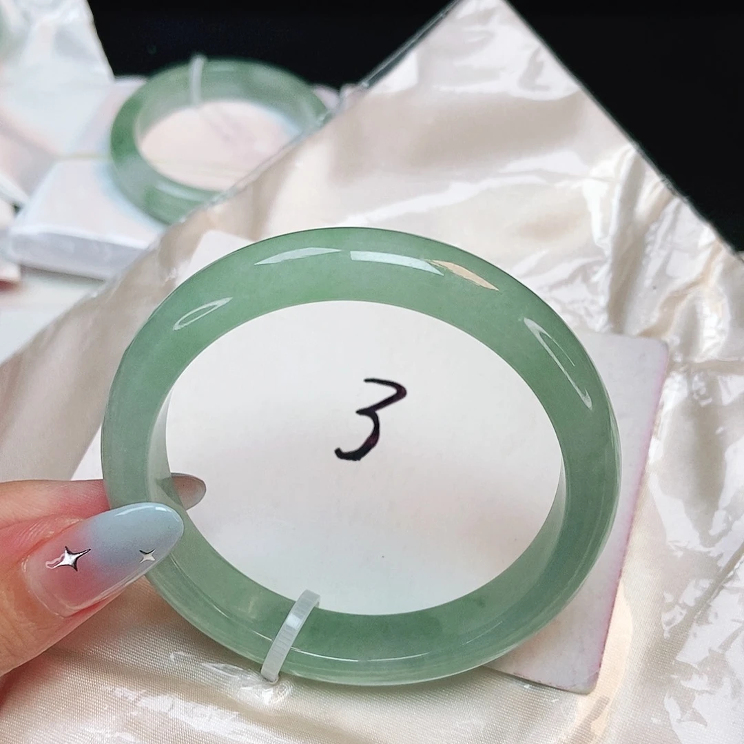 未镶嵌手镯翡翠正圈56