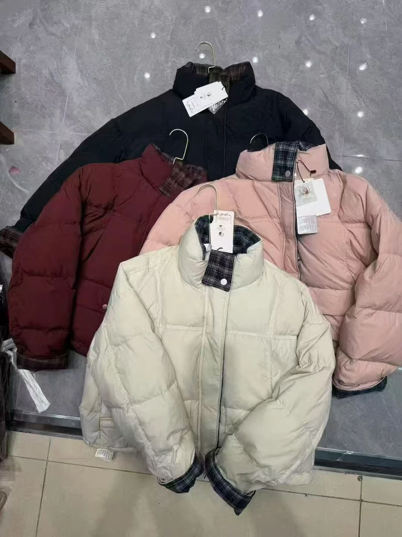 立领短款格子拼接羽绒服加厚面包