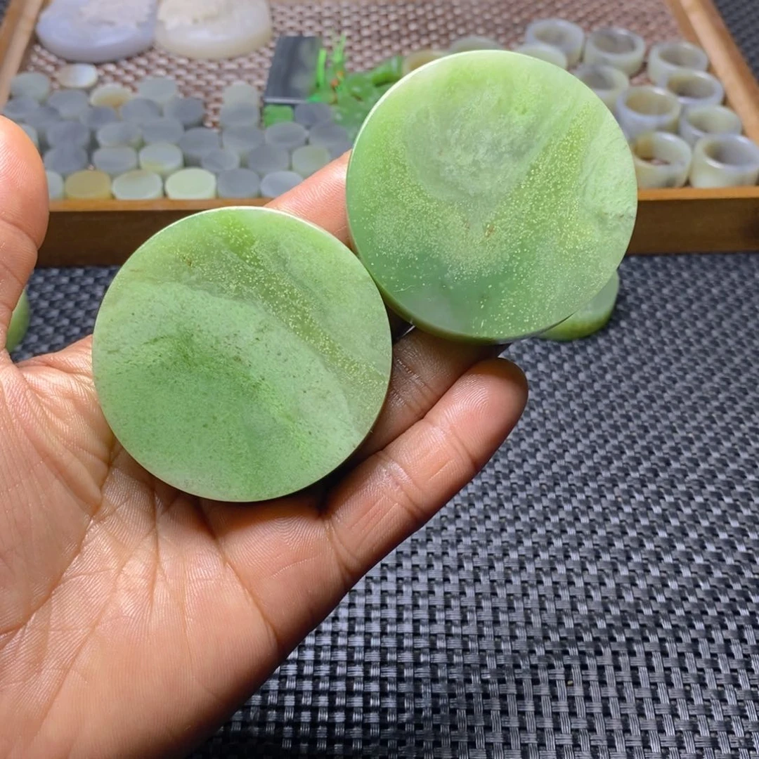 和田玉（糖玉）未镶嵌珠宝半成品略****略