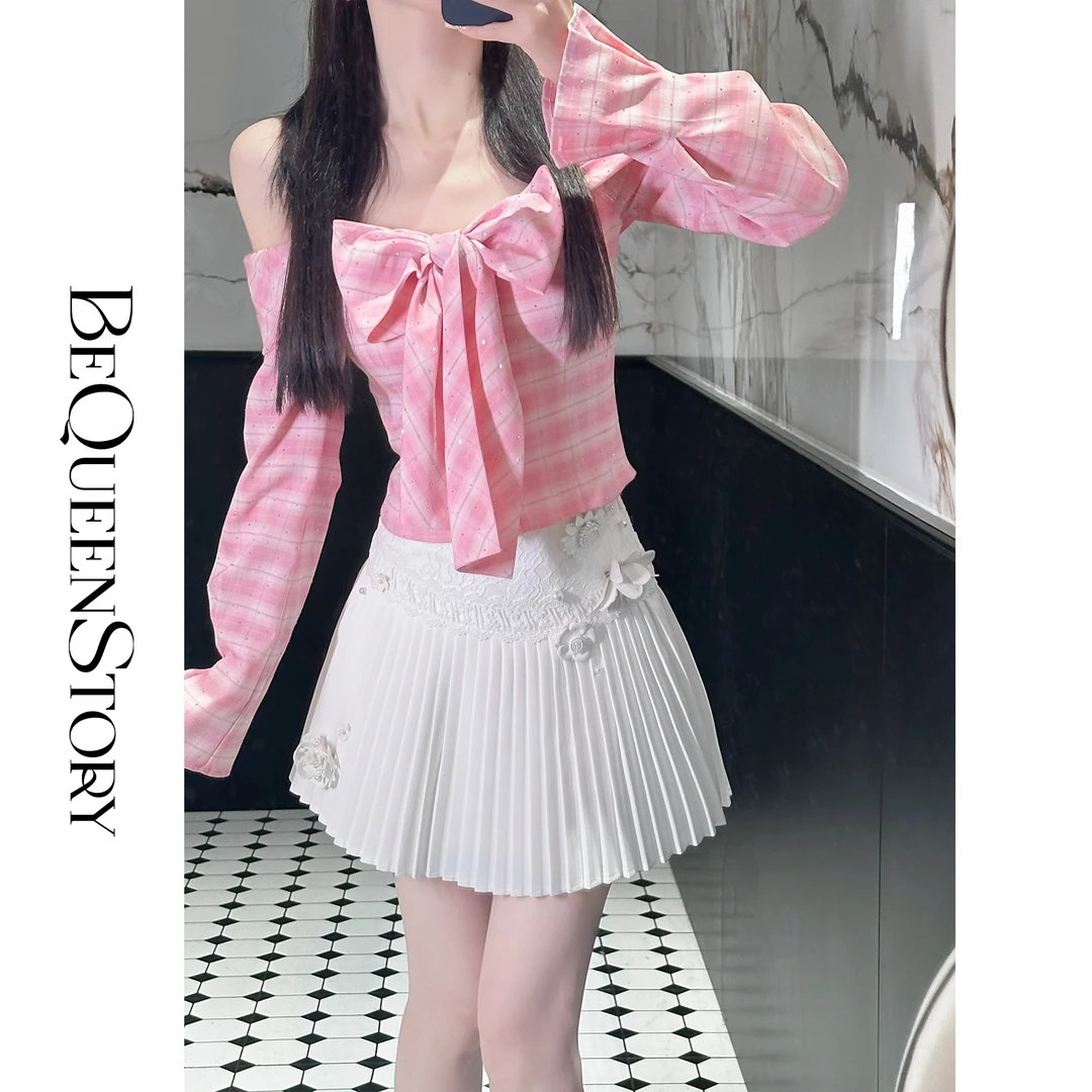 余潇潇【偷心攻略】新品精品斜纹蕾丝拼接百褶花朵短裙