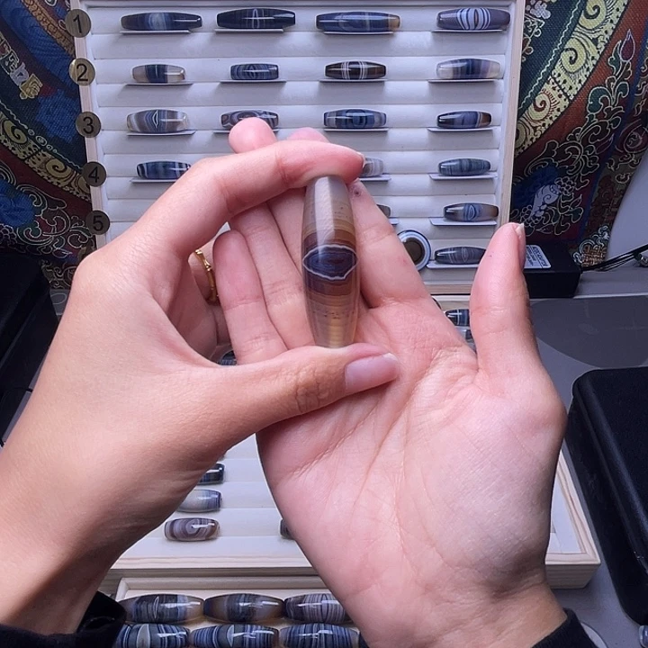 阿***轩玛瑙/玉髓未镶嵌颈饰