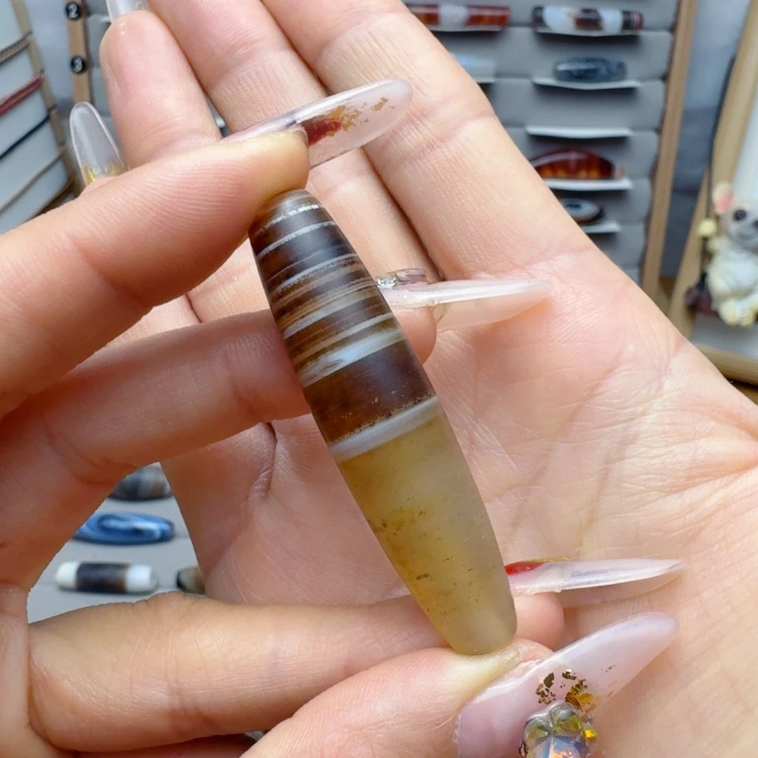 玛瑙/玉髓未镶嵌锁骨