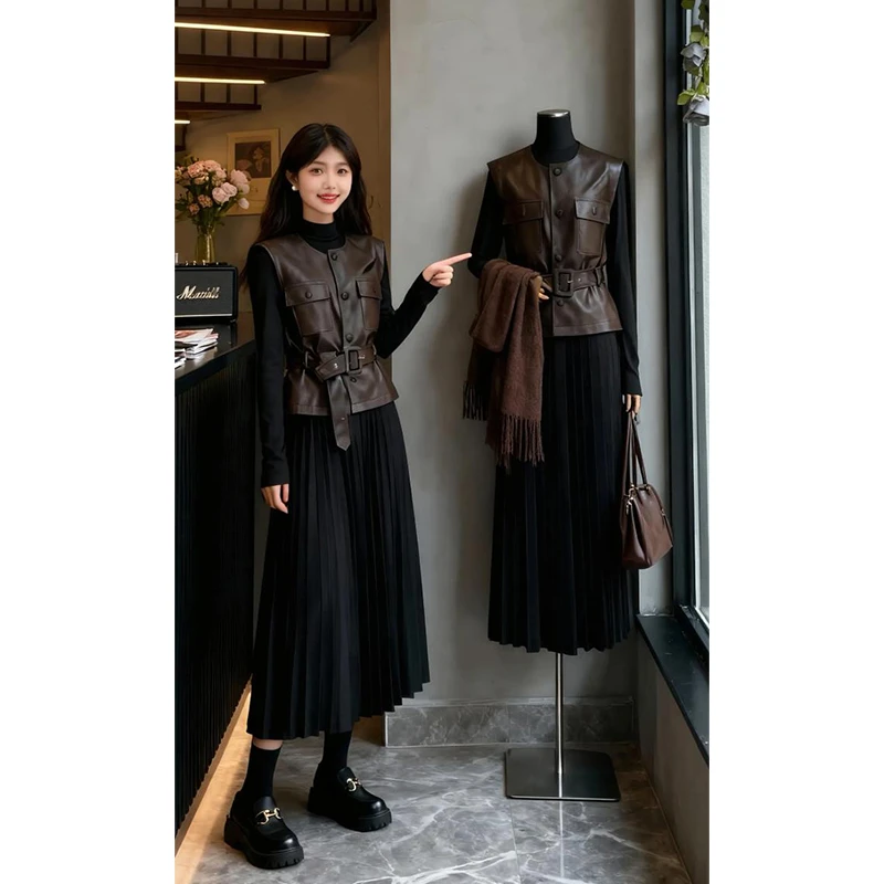 通勤套装马甲百褶裙显瘦百搭两件套女款2025冬季新款时髦设计感