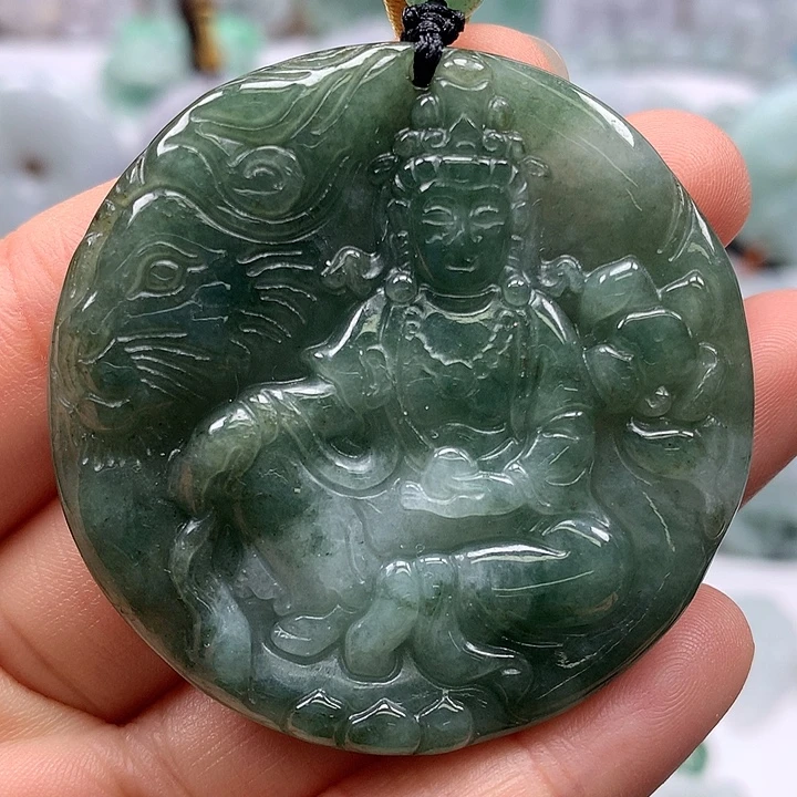 翡翠未镶嵌颈饰文殊菩萨福利