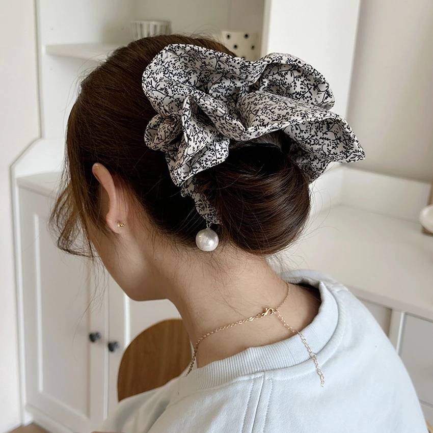 韩式小清新少女感褶皱小碎花黑白布艺大肠发圈百搭简约皮筋发圈女