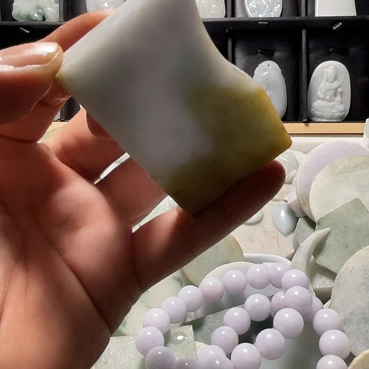 翡翠未镶嵌吊坠(不含链)翡翠牌子料