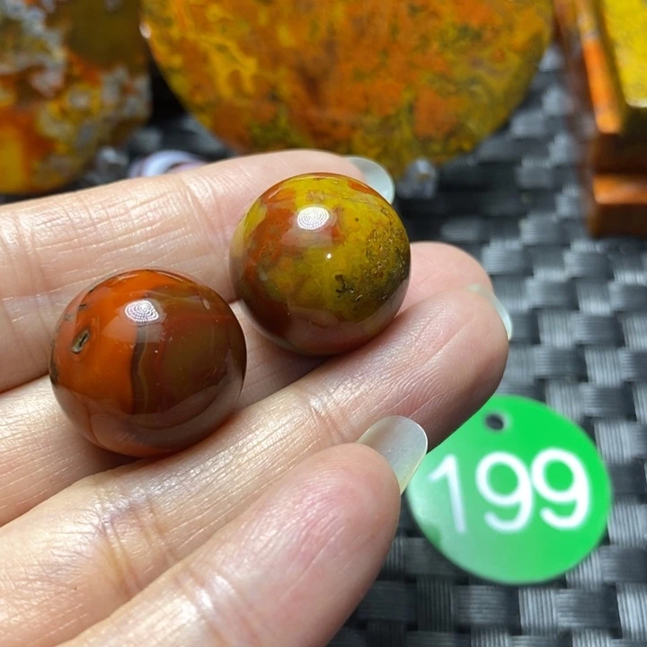 玛瑙/玉髓颈饰未镶嵌内***漆