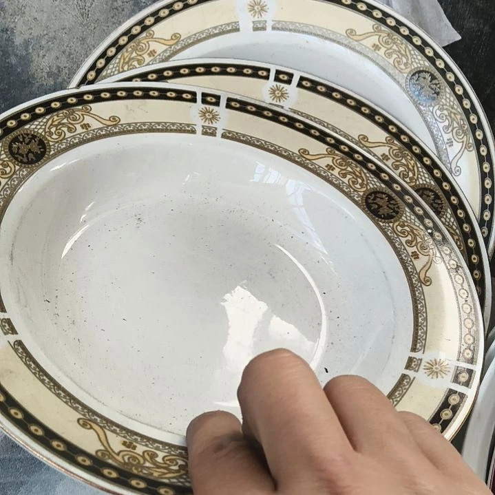 陶瓷盘子碗啥都有