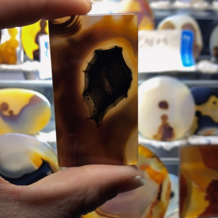 合金玛瑙/玉髓珠宝奇石56