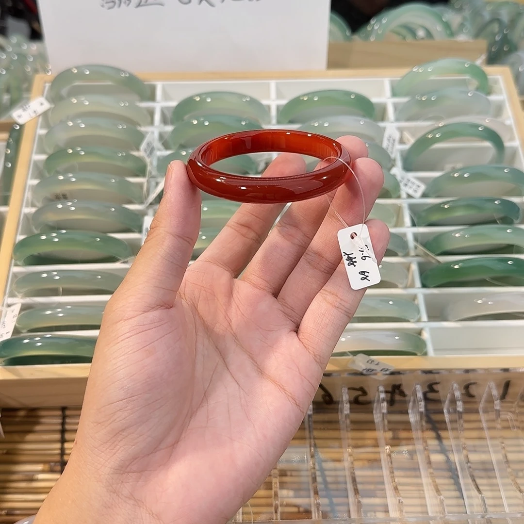 玛瑙/玉髓未镶嵌手镯圈口53.6