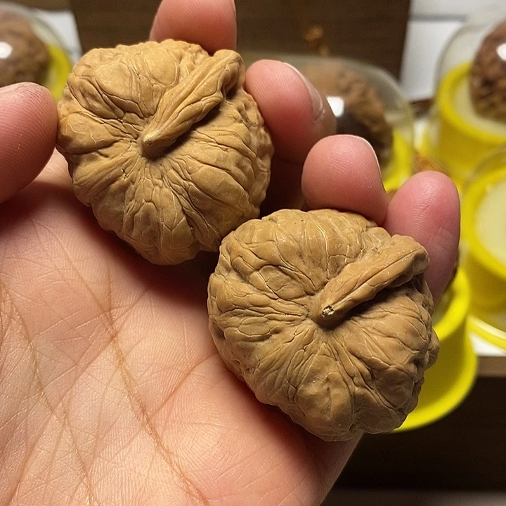 文玩核桃把件一帆风顺