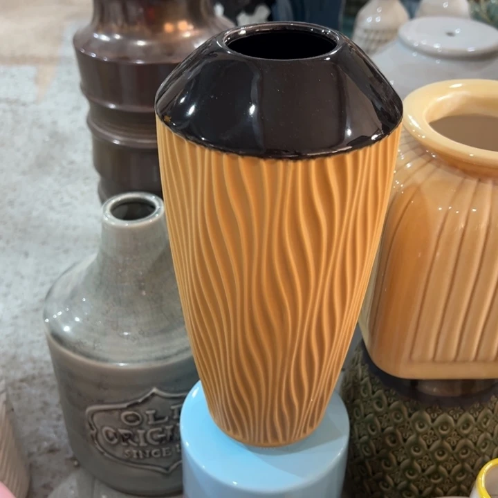 陶瓷花瓶摆件微瑕捡漏出