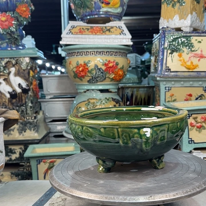 红陶哈***刚岭南100,000花盆