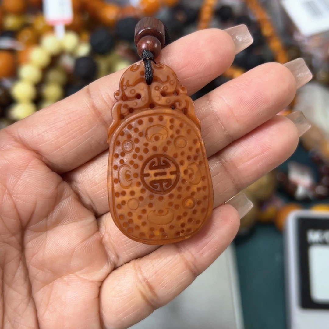 琥珀珠宝奇石未镶嵌752