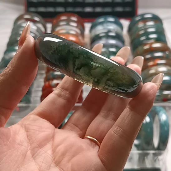 玛瑙/玉髓未镶嵌手镯