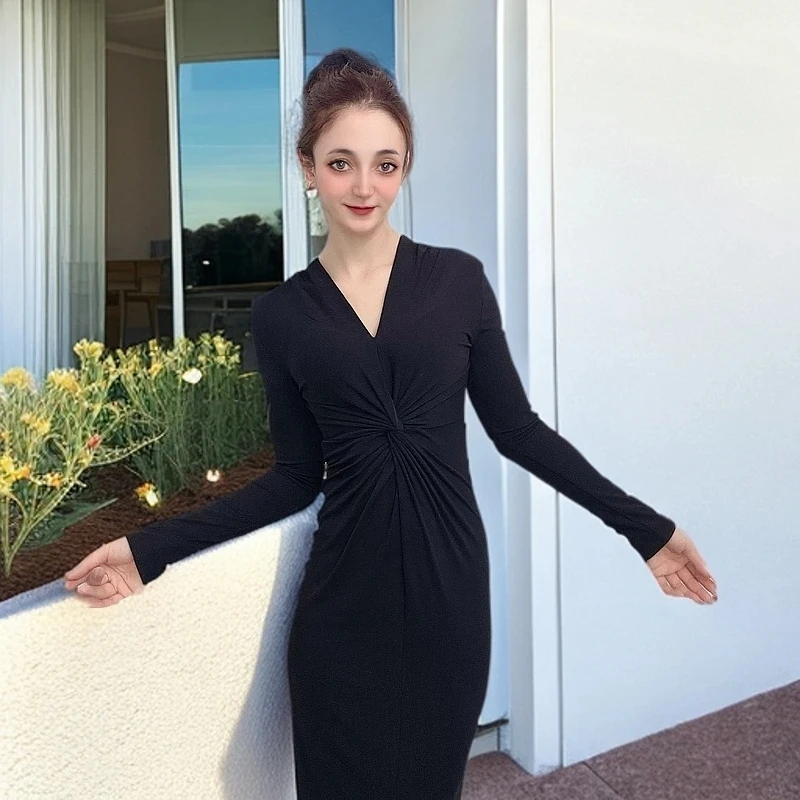 982福利款V领黑色设计感简约女装连衣裙