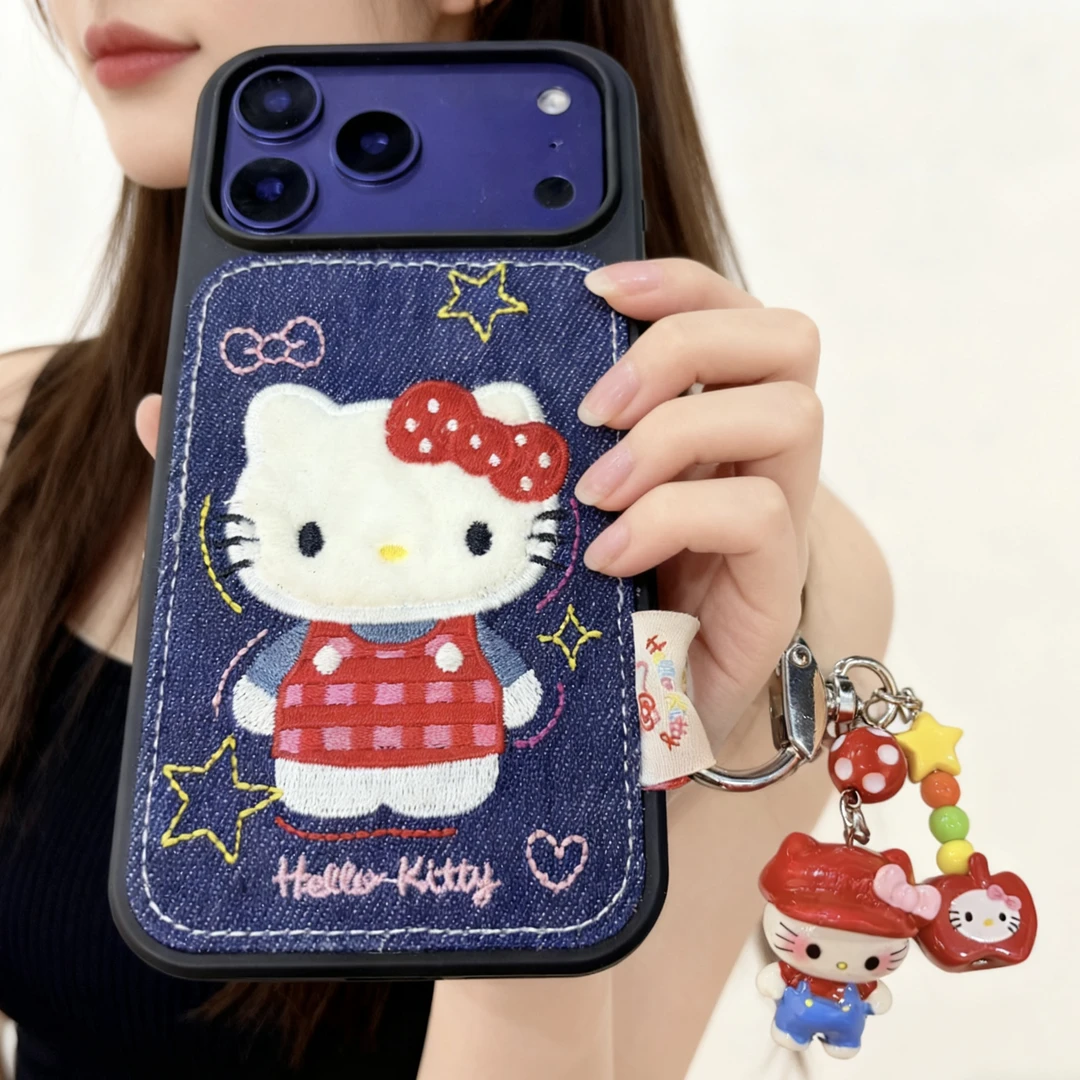 牛仔口袋毛巾绣Hellokitty用于新款17系列ins风手机保护壳