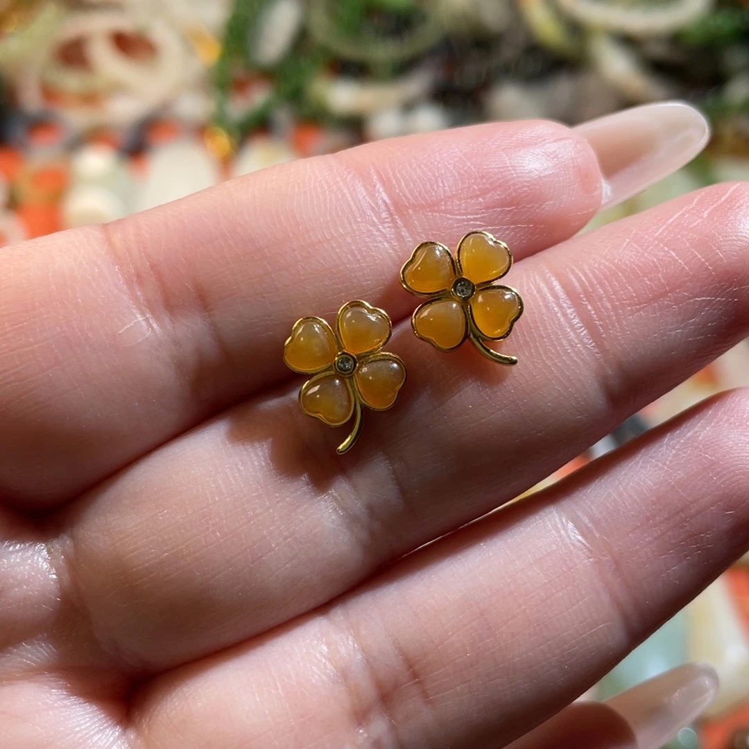 和田玉耳钉银S925镀金镶嵌