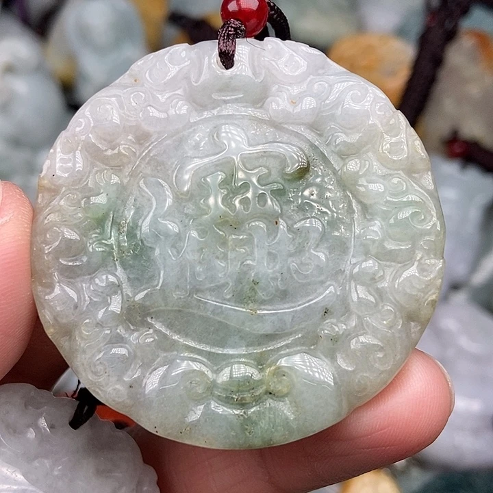 颈饰未镶嵌翡翠q