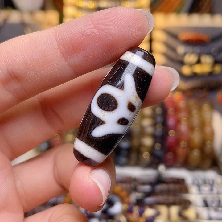 玛瑙/玉髓未镶嵌贵人天珠