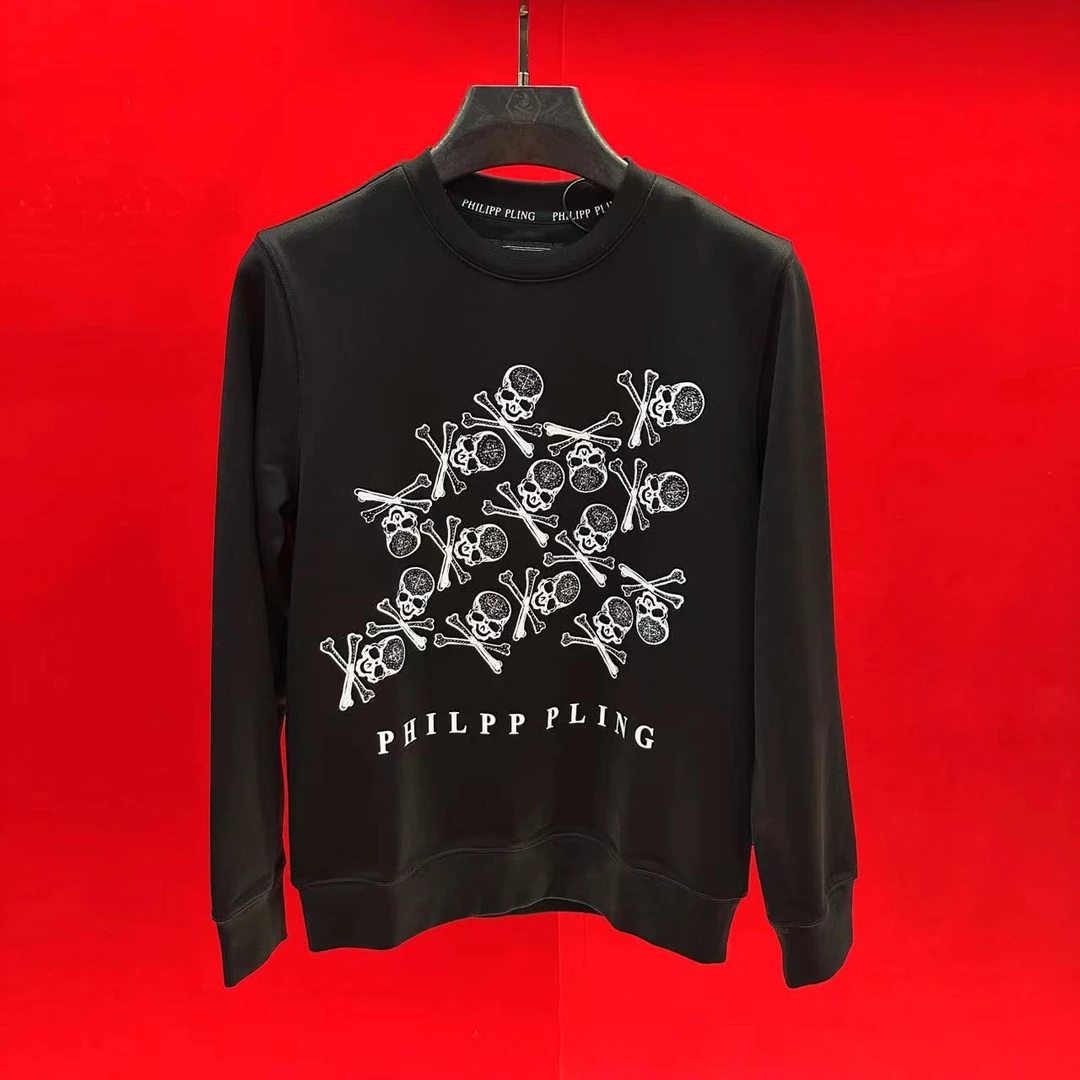 PP正品25新款秋季男欧货烫钻骷髅头印花圆领套头长袖卫衣256831