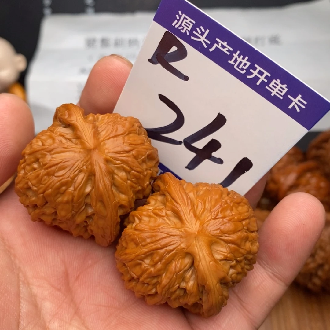 把件文玩核桃磨盘狮子头40尺